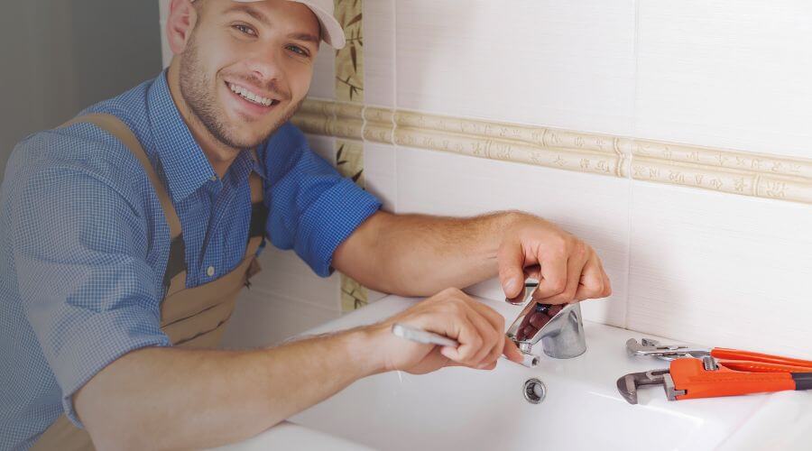 Faucet cartridge replacement in Blue Hill, NE